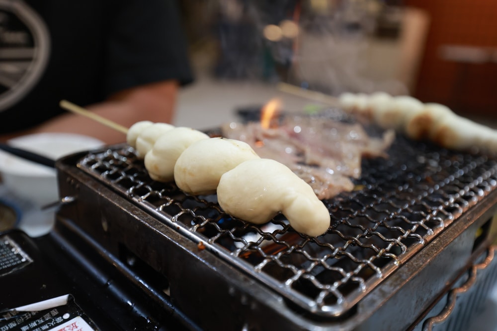 LAPOPO 拉波波村｜基隆豪華露營。一泊三食免裝備、獨立衛浴＋峽谷生態導覽＋寵物友善露營