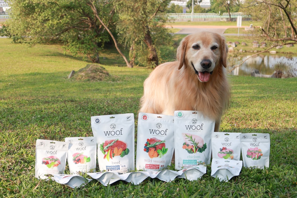 天然無穀凍乾狗糧推薦｜NZ Natural鮮開凍WOOF凍乾。紐西蘭凍乾生食、天然無穀高含肉量，挑嘴犬也愛吃！