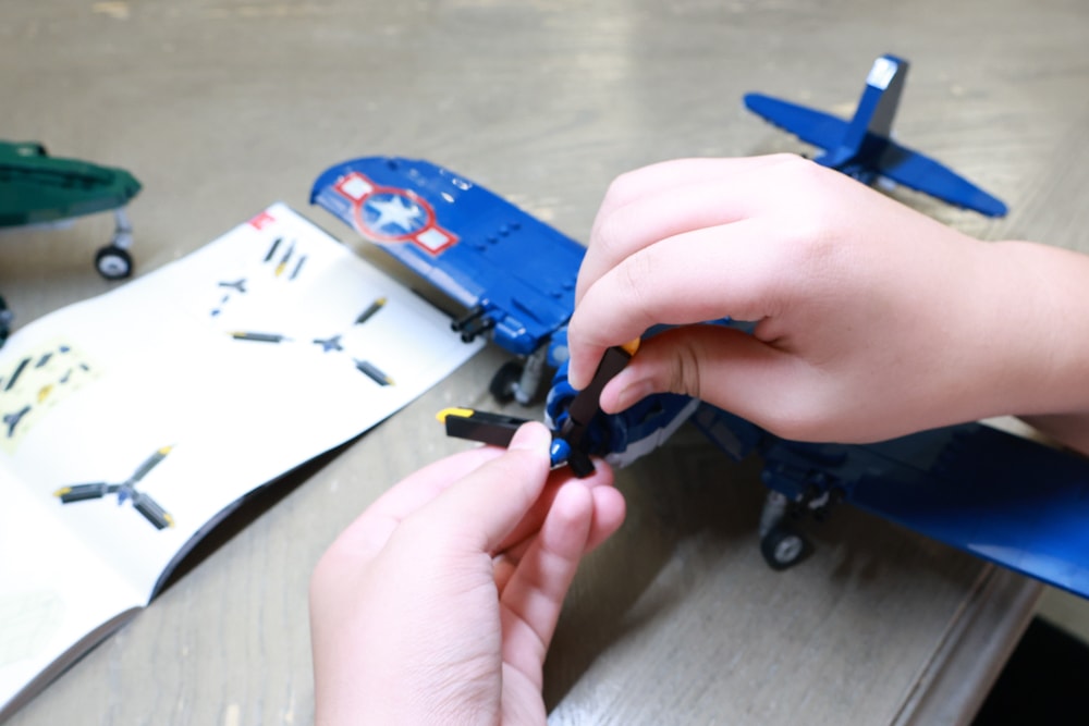 喜光全光譜 TIONE 光健康智慧全光譜LED護眼檯燈 底座款 | 真實使用心得、孩子讀書、拼樂高必備好光源、照亮閱讀學習好舒適! - 第21張圖 喜光全光譜 TIONE 光健康智慧全光譜LED護眼檯燈 底座款 | 真實使用心得、孩子讀書、拼樂高必備好光源、照亮閱讀學習好舒適!