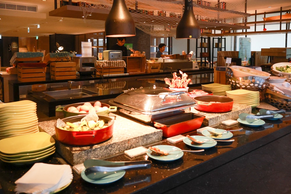 高雄住宿推薦｜高雄英迪格酒店。寵物住房專案開箱，近中央公園、捷運、美食購物都方便！