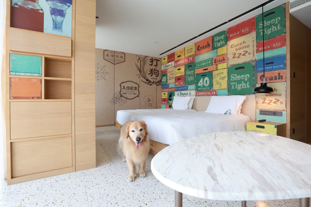 高雄住宿推薦｜高雄英迪格酒店。寵物住房專案開箱，近中央公園、捷運、美食購物都方便！