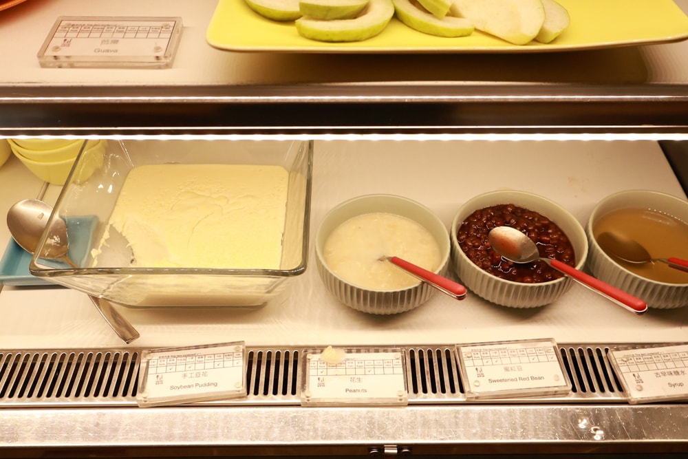 高雄住宿推薦｜高雄英迪格酒店。寵物住房專案開箱，近中央公園、捷運、美食購物都方便！