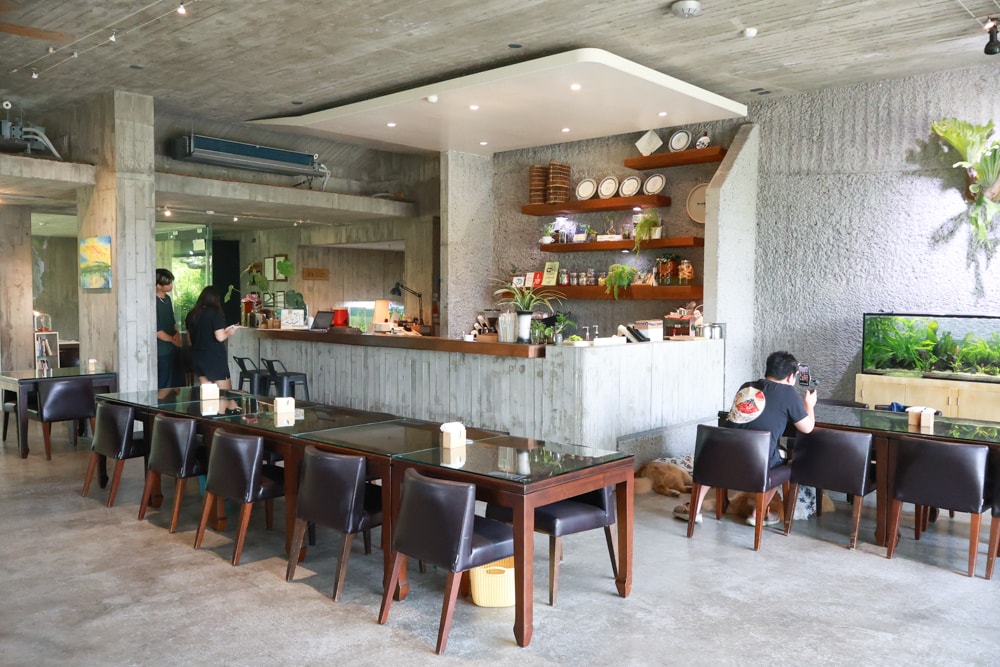 宜蘭員山勝洋休閒農場｜釣蝦DIY、水草火鍋、生態瓶體驗｜親子＋寵物友善半日遊推薦、宜蘭寵物友善景點推薦