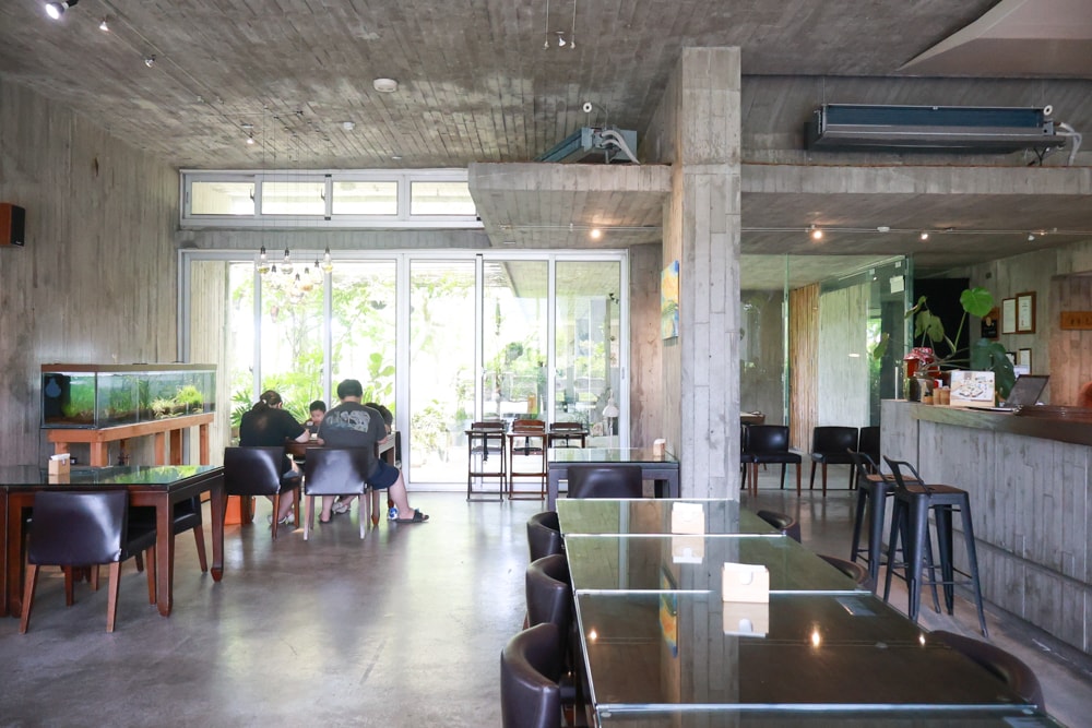 宜蘭員山勝洋休閒農場｜釣蝦DIY、水草火鍋、生態瓶體驗｜親子＋寵物友善半日遊推薦、宜蘭寵物友善景點推薦