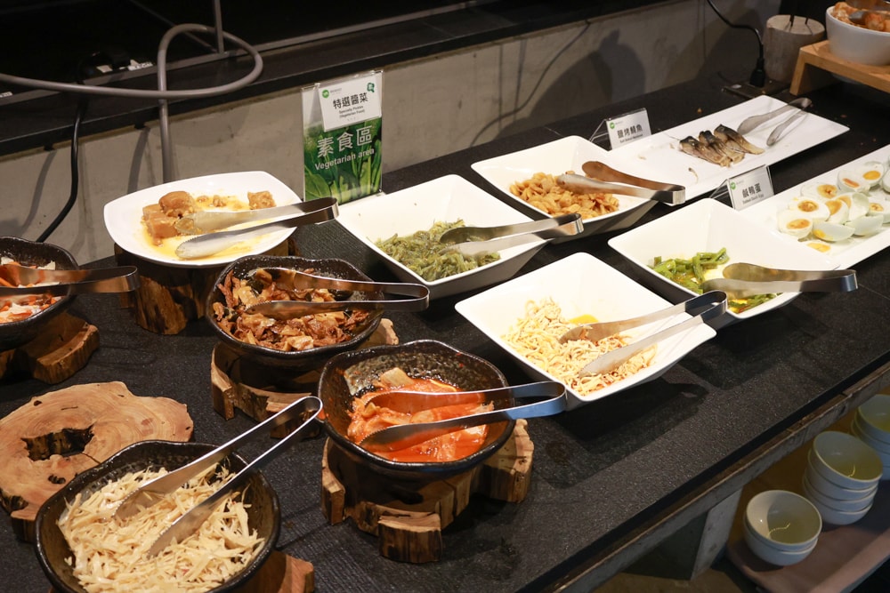 嘉義住宿推薦｜嘉義觀止飯店開箱。寵物友善飯店 ×一泊三食 × 燒肉觀止、嘉義質感飯店首選！