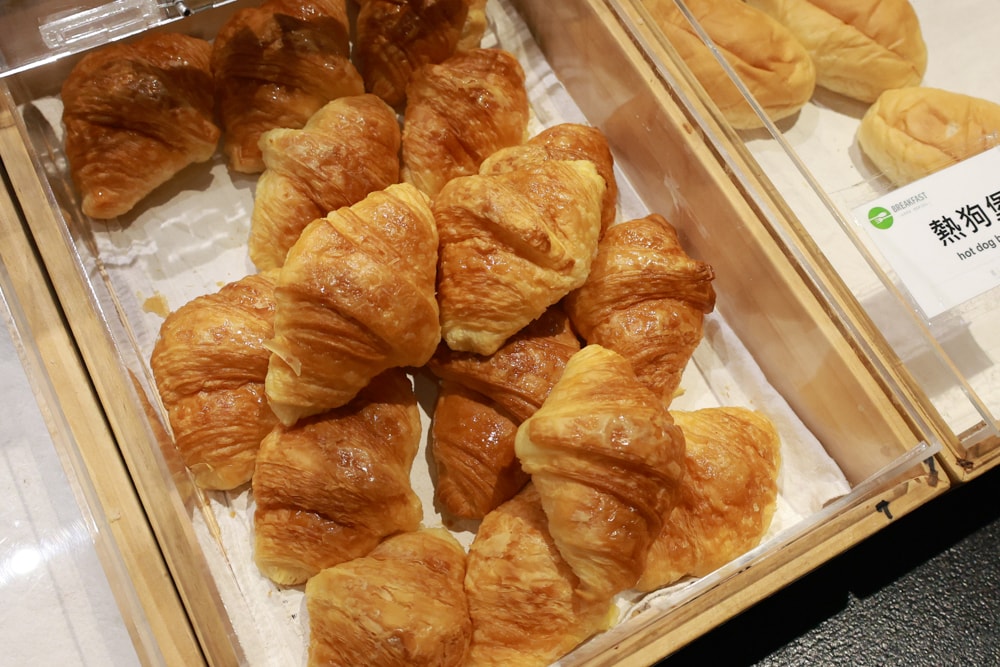 嘉義住宿推薦｜嘉義觀止飯店開箱。寵物友善飯店 ×一泊三食 × 燒肉觀止、嘉義質感飯店首選！