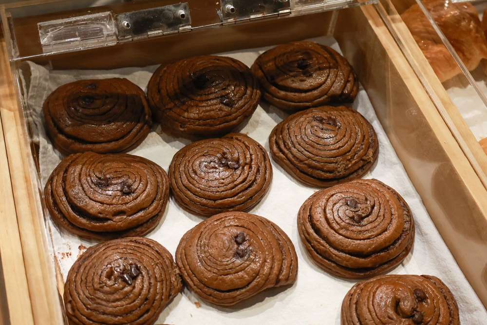 嘉義住宿推薦｜嘉義觀止飯店開箱。寵物友善飯店 ×一泊三食 × 燒肉觀止、嘉義質感飯店首選！