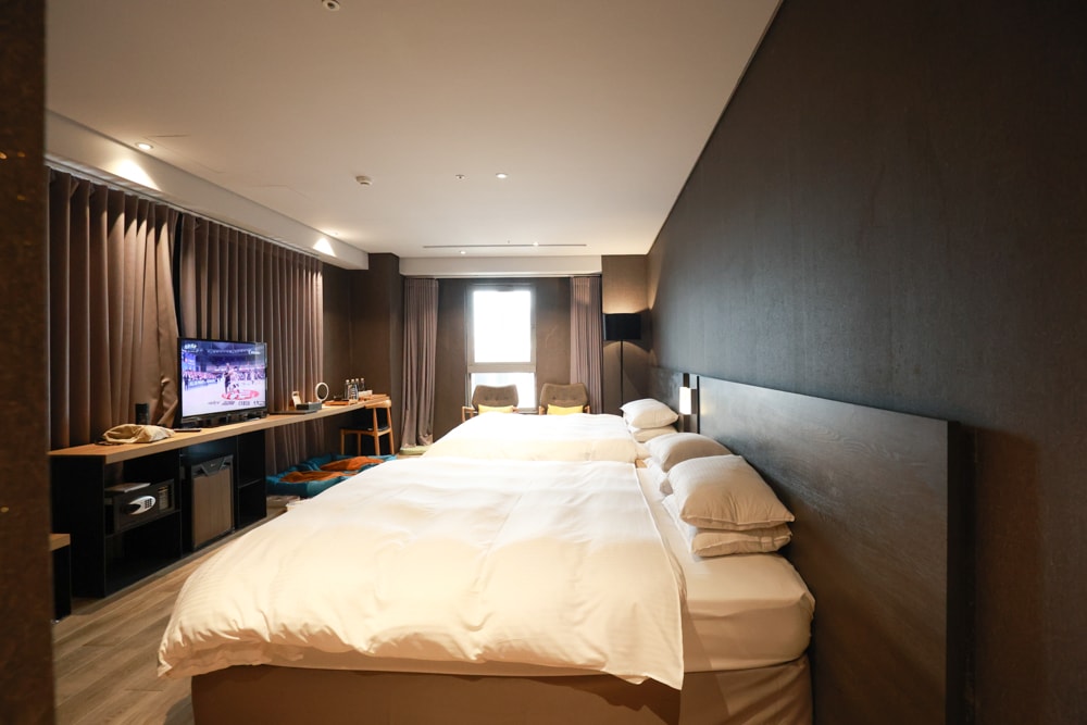 嘉義住宿推薦｜嘉義觀止飯店開箱。寵物友善飯店 ×一泊三食 × 燒肉觀止、嘉義質感飯店首選！