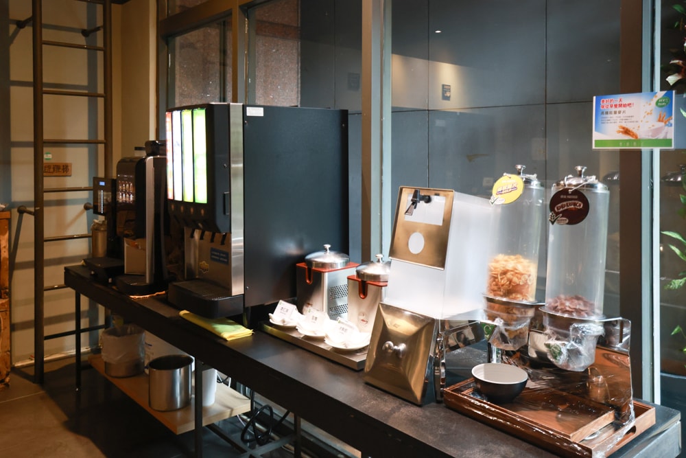 嘉義住宿推薦｜嘉義觀止飯店開箱。寵物友善飯店 ×一泊三食 × 燒肉觀止、嘉義質感飯店首選！