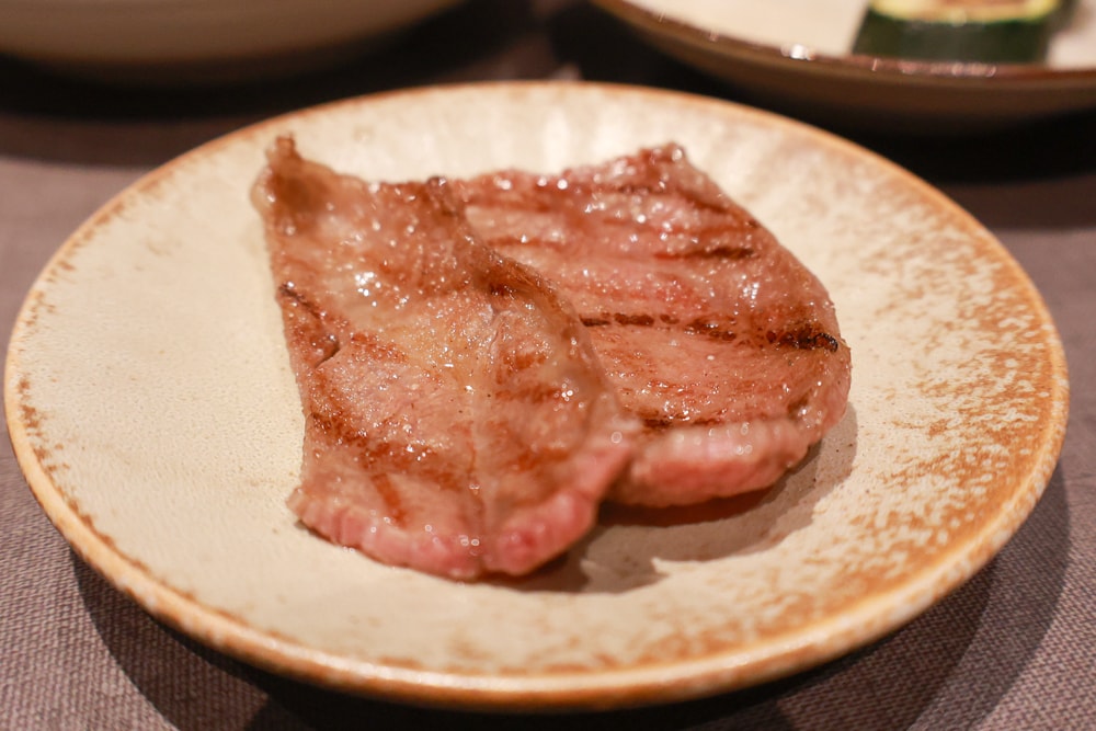 嘉義美食|觀止燒肉專人服務、高空夜景包廂、毛孩還有寵物餐一起吃大餐!!明太子飯、干貝炭燒必吃! - 第45張圖 嘉義美食|觀止燒肉專人服務、高空夜景包廂、毛孩還有寵物餐一起吃大餐!!明太子飯、干貝炭燒必吃!