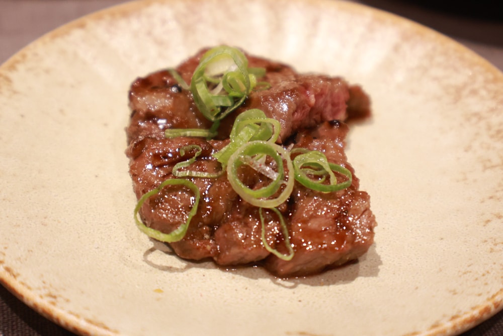嘉義美食|觀止燒肉專人服務、高空夜景包廂、毛孩還有寵物餐一起吃大餐!!明太子飯、干貝炭燒必吃! - 第46張圖 嘉義美食|觀止燒肉專人服務、高空夜景包廂、毛孩還有寵物餐一起吃大餐!!明太子飯、干貝炭燒必吃!