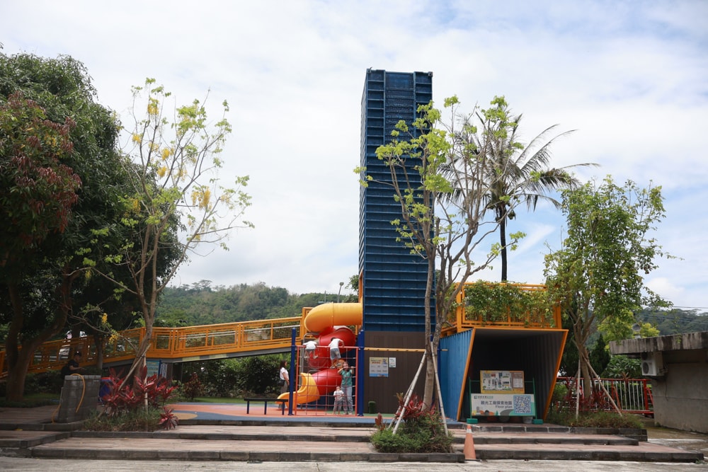 荒廢水泥廠變親子樂園|嘉義欣欣水泥森活園必玩亮點、親子放電、寵物友善觀光工廠、阿里山中繼站推薦 - 第17張圖 荒廢水泥廠變親子樂園|嘉義欣欣水泥森活園必玩亮點、親子放電、寵物友善觀光工廠、阿里山中繼站推薦