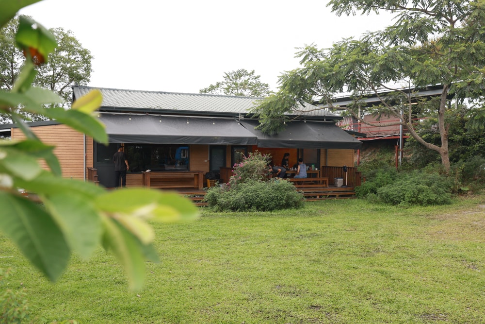 南投竹山|深山林內生態農場。星空玻璃屋、狩獵帳、太空艙、懶人露營全攻略、寵物友善住宿一次看! - 第61張圖 南投竹山|深山林內生態農場。星空玻璃屋、狩獵帳、太空艙、懶人露營全攻略、寵物友善住宿一次看!