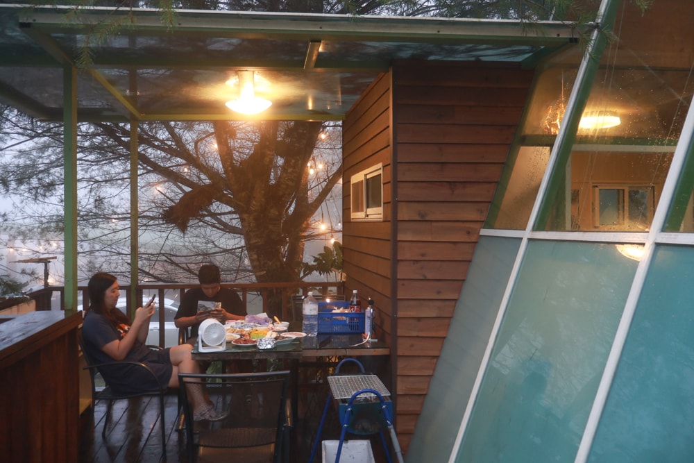 南投竹山|深山林內生態農場。星空玻璃屋、狩獵帳、太空艙、懶人露營全攻略、寵物友善住宿一次看! - 第47張圖 南投竹山|深山林內生態農場。星空玻璃屋、狩獵帳、太空艙、懶人露營全攻略、寵物友善住宿一次看!