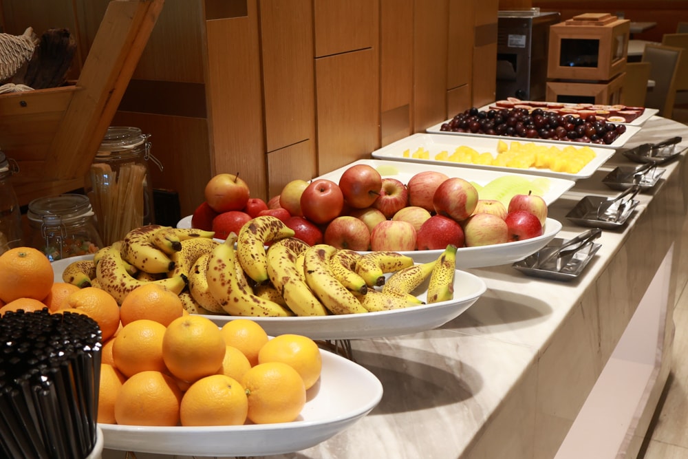 台北六福萬怡酒店｜台北寵物友善飯店、寵物房開箱、帶毛孩入住五星飯店、五星級萬豪飯店體系