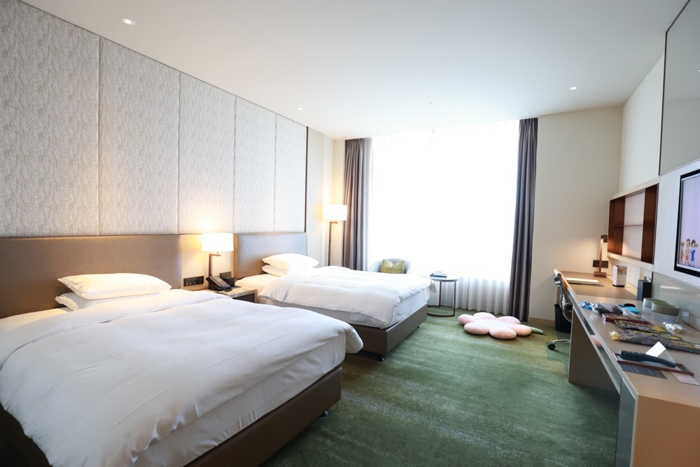 台北六福萬怡酒店｜台北寵物友善飯店、寵物房開箱、帶毛孩入住五星飯店、五星級萬豪飯店體系