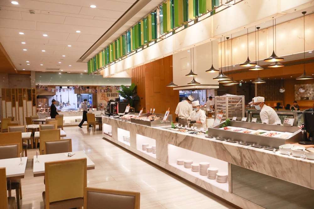 台北六福萬怡酒店｜台北寵物友善飯店、寵物房開箱、帶毛孩入住五星飯店、五星級萬豪飯店體系