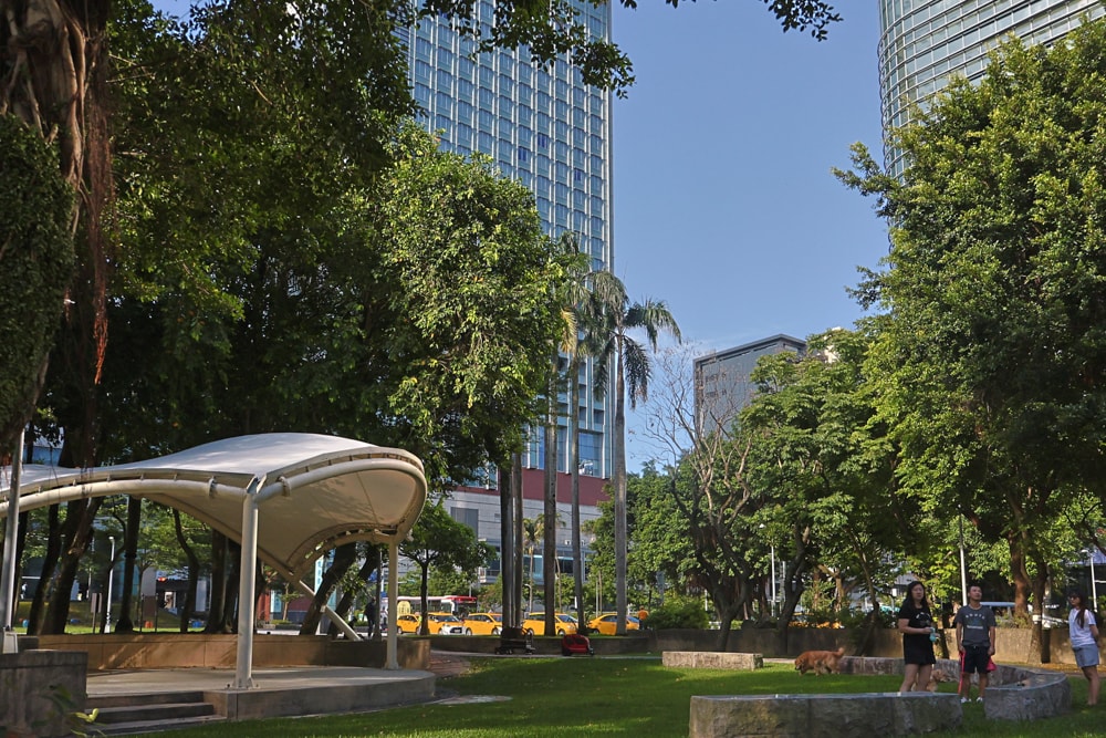 台北六福萬怡酒店｜台北寵物友善飯店、寵物房開箱、帶毛孩入住五星飯店、五星級萬豪飯店體系