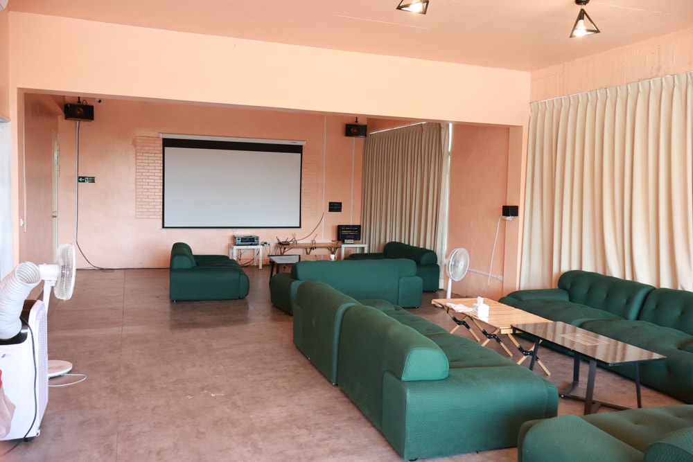苗栗森林系寵物友善懶人露營|叢林開始Glamping 苗栗店。一泊四食、流體兔DIY、網美帳篷、寵物友善、露天泳池 - 第43張圖 苗栗森林系寵物友善懶人露營|叢林開始Glamping 苗栗店。一泊四食、流體兔DIY、網美帳篷、寵物友善、露天泳池