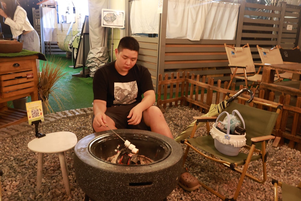 蟬說:暖硫|台北陽明山懶人露營一泊三食。火山溫泉、草山冰茶野餐、森林帳篷、夜間風呂、台北寵物友善住宿 - 第43張圖 蟬說:暖硫|台北陽明山懶人露營一泊三食。火山溫泉、草山冰茶野餐、森林帳篷、夜間風呂、台北寵物友善住宿