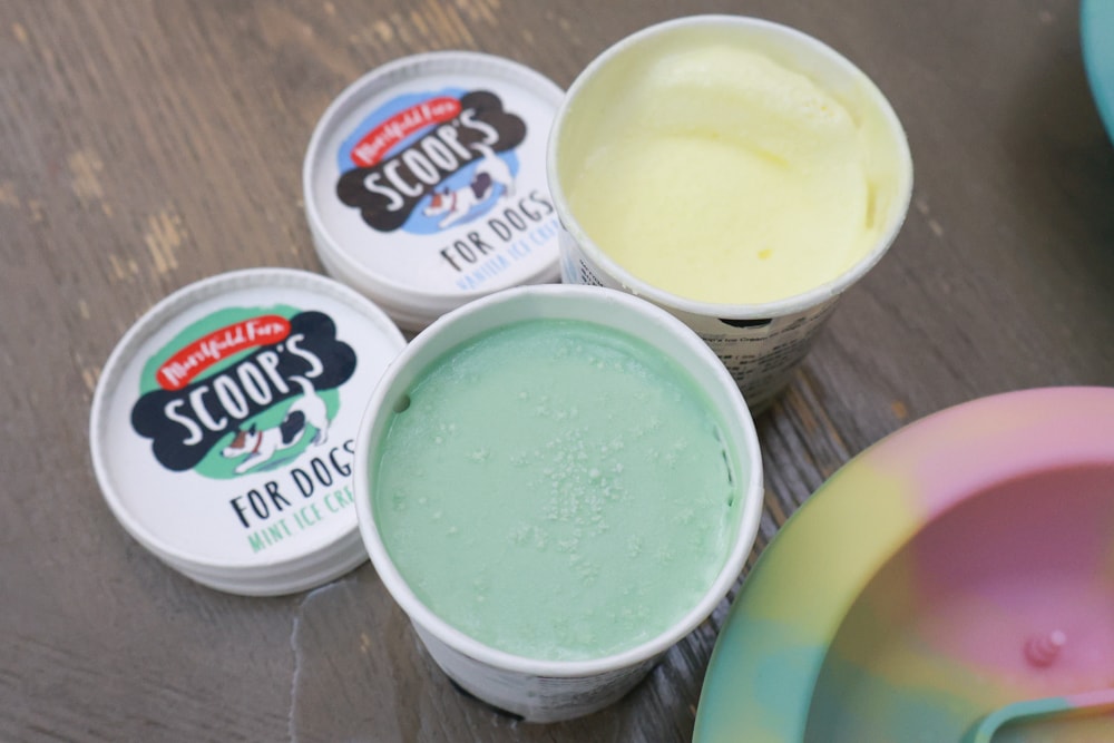 狗狗專屬冰淇淋｜SCOOP’S史酷啵狗狗寵物專用狗狗冰淇淋。英國農場直送，敏感毛孩也可以安心吃！