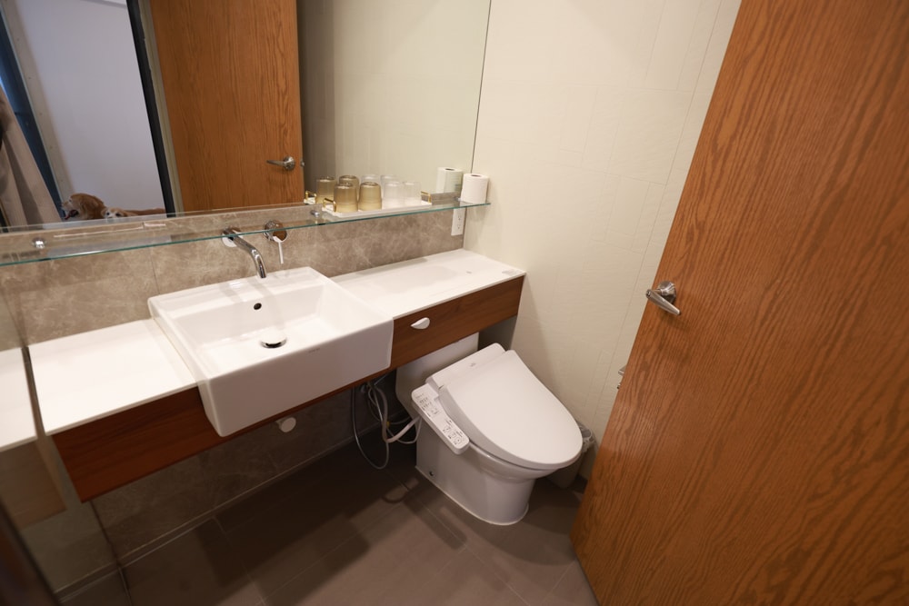 日月潭最Chill的寵物友善住宿｜陌野露營車驛站、寵物友善露營車、免搭帳豪華露營、南投寵物友善住宿