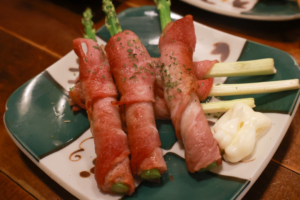 宜蘭羅東居酒屋推薦｜林北烤好串燒食事處・必吃宵夜燒烤＆炒飯、寵物友善餐廳、羅東必訪宵夜燒烤