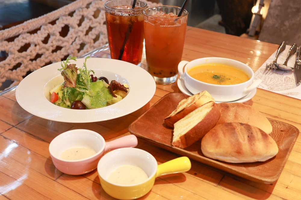 苗栗卓蘭美食|橘舍三食山里廚房。寵物友善景觀餐廳、義式料理午餐推薦、沒有住宿也能享用Josper柴燒料理 - 第16張圖 苗栗卓蘭美食|橘舍三食山里廚房。寵物友善景觀餐廳、義式料理午餐推薦、沒有住宿也能享用Josper柴燒料理