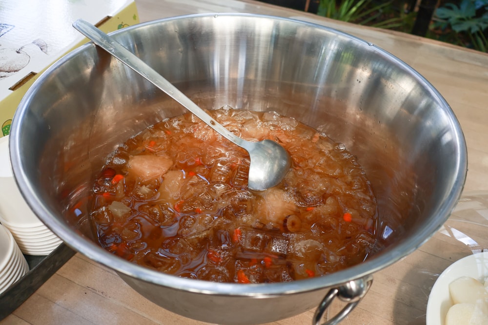 苗栗卓蘭最頂級豪華露營|橘舍三食奢華Glamping。一泊三食 × 寵物友善 × 波西米亞風神殿帳 × 手作果醬× 柴燒無菜單晚餐 - 第8張圖 苗栗卓蘭最頂級豪華露營|橘舍三食奢華Glamping。一泊三食 × 寵物友善 × 波西米亞風神殿帳 × 手作果醬× 柴燒無菜單晚餐