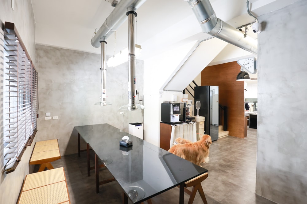 宜蘭礁溪|那裡 bed and breakfast 2館 那裡對面。獨棟日式輕工業風電梯民宿、寵物友善、可包棟、燒肉+卡拉OK、電動麻將桌&兒童遊戲室一次擁有 - 第7張圖 宜蘭礁溪|那裡 bed and breakfast 2館 那裡對面。獨棟日式輕工業風電梯民宿、寵物友善、可包棟、燒肉+卡拉OK、電動麻將桌&兒童遊戲室一次擁有