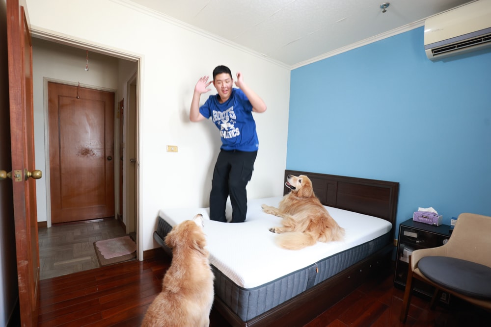 德國Emma石墨烯黑鑽床墊德國Emma床墊＋Diamond 黑鑽石記憶枕｜抗干擾＋透氣涼感＋冬暖夏涼的五層獨立筒記憶棉獨立筒，打造五星級好眠