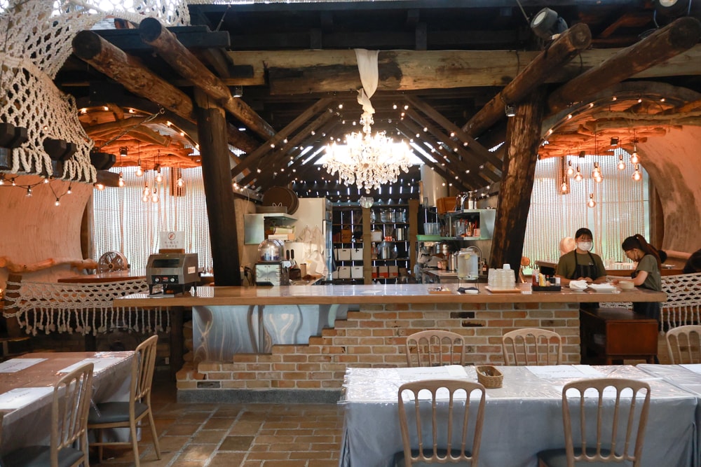 苗栗卓蘭美食|橘舍三食山里廚房。寵物友善景觀餐廳、義式料理午餐推薦、沒有住宿也能享用Josper柴燒料理 - 第11張圖