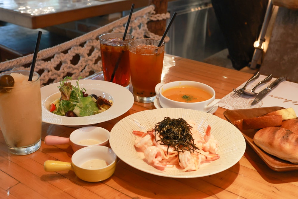 苗栗卓蘭美食|橘舍三食山里廚房。寵物友善景觀餐廳、義式料理午餐推薦、沒有住宿也能享用Josper柴燒料理 - 第22張圖