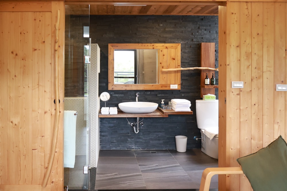 南投日月潭秘境住宿|八番私人住宅。隱身在日月潭森林系設計民宿、寵物友善民宿、感受最純粹最靜謐的日月潭住宿 - 第30張圖 南投日月潭秘境住宿|八番私人住宅。隱身在日月潭森林系設計民宿、寵物友善民宿、感受最純粹最靜謐的日月潭住宿