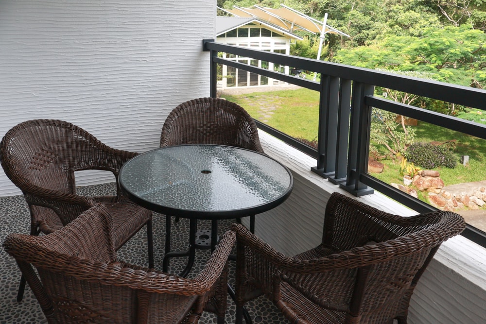 南投日月潭秘境住宿|八番私人住宅。隱身在日月潭森林系設計民宿、寵物友善民宿、感受最純粹最靜謐的日月潭住宿 - 第37張圖 南投日月潭秘境住宿|八番私人住宅。隱身在日月潭森林系設計民宿、寵物友善民宿、感受最純粹最靜謐的日月潭住宿