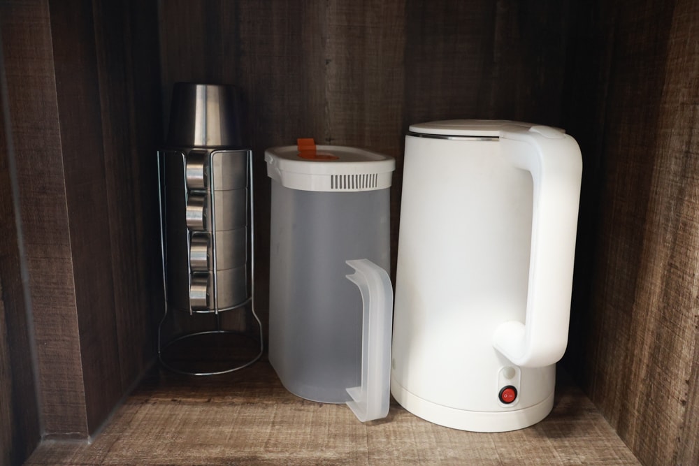 南投溪頭溪部好呆庄野宿體驗庄園｜寵物友善露營車＆馬車帳篷住宿開箱，一泊二食、野溪抓蝦超好玩！