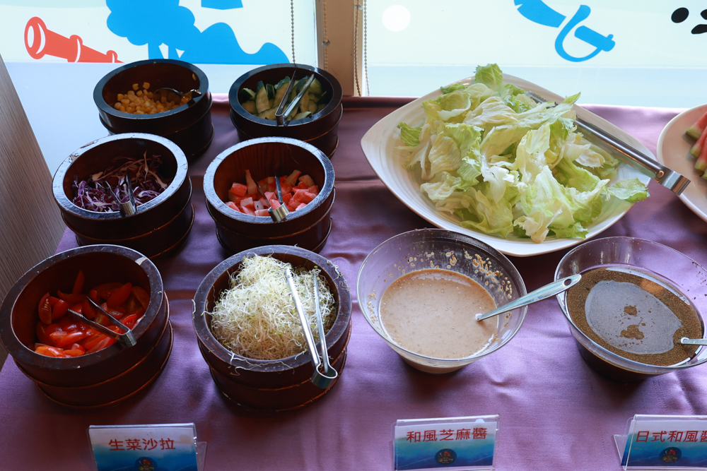 南投竹山海盜村｜一泊四食包棟住宿體驗。寵物友善親子樂園、一泊四食、VR飛船、氣墊樂園、烤肉派對一次玩到底