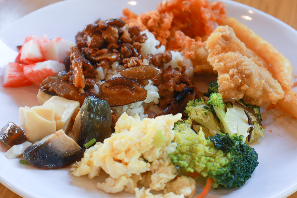 南投竹山海盜村｜一泊四食包棟住宿體驗。寵物友善親子樂園、一泊四食、VR飛船、氣墊樂園、烤肉派對一次玩到底