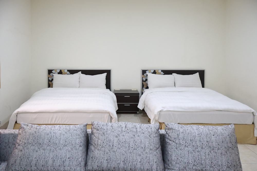 南投竹山海盜村｜一泊四食包棟住宿體驗。寵物友善親子樂園、一泊四食、VR飛船、氣墊樂園、烤肉派對一次玩到底