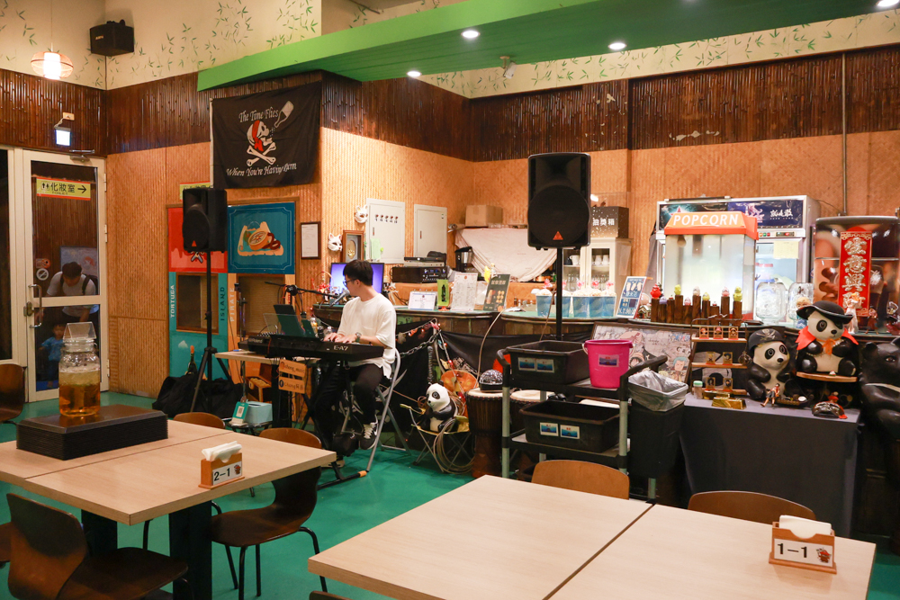 南投竹山海盜村｜一泊四食包棟住宿體驗。寵物友善親子樂園、一泊四食、VR飛船、氣墊樂園、烤肉派對一次玩到底