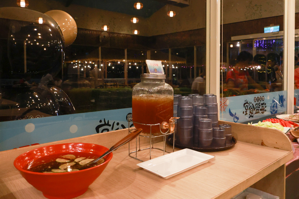 南投竹山海盜村｜一泊四食包棟住宿體驗。寵物友善親子樂園、一泊四食、VR飛船、氣墊樂園、烤肉派對一次玩到底