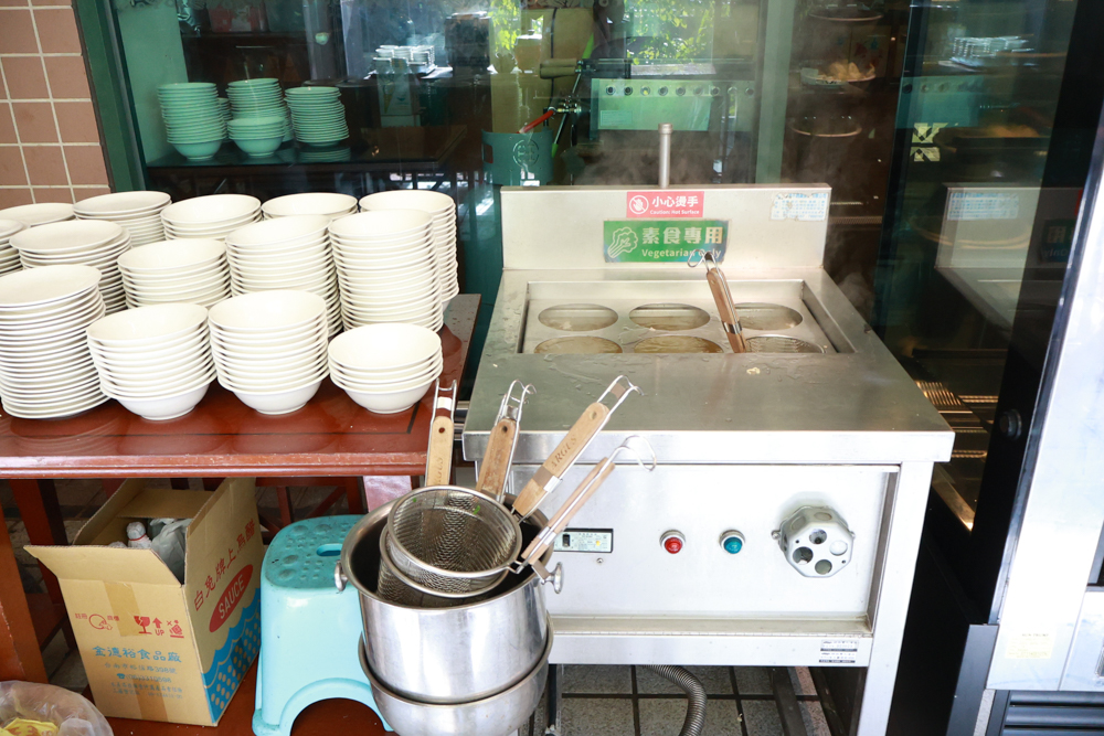 台東娜路彎大酒店寵物房開箱｜五星級飯店設施全攻略！免費下午茶、兒童遊戲區、露天泳池一次玩好玩滿