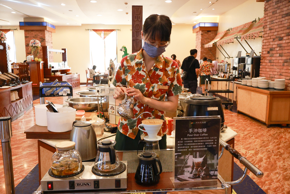 台東娜路彎大酒店寵物房開箱｜五星級飯店設施全攻略！免費下午茶、兒童遊戲區、露天泳池一次玩好玩滿