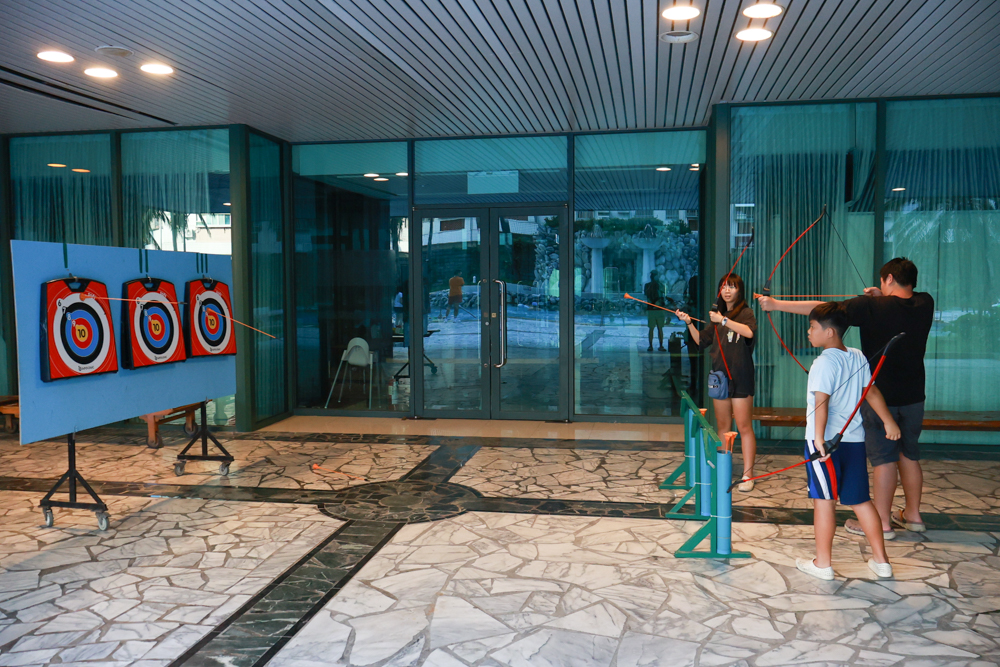 台東娜路彎大酒店寵物房開箱｜五星級飯店設施全攻略！免費下午茶、兒童遊戲區、露天泳池一次玩好玩滿