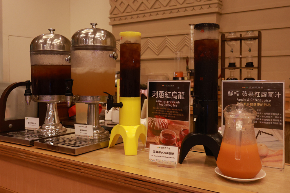 台東娜路彎大酒店寵物房開箱｜五星級飯店設施全攻略！免費下午茶、兒童遊戲區、露天泳池一次玩好玩滿