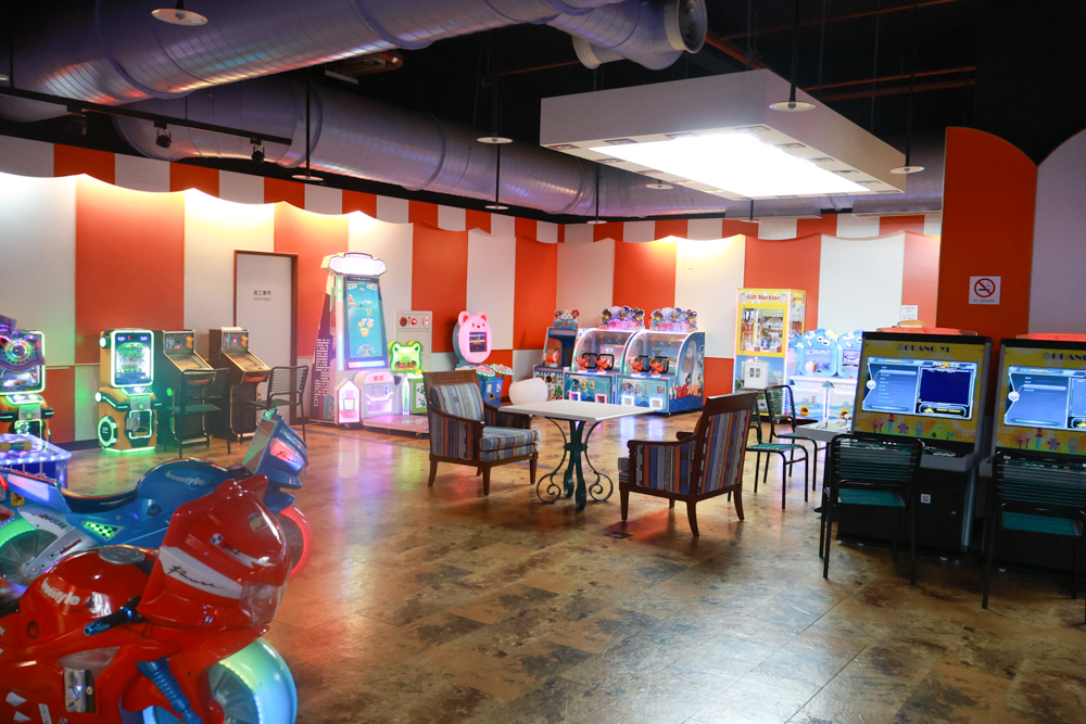 台東娜路彎大酒店寵物房開箱｜五星級飯店設施全攻略！免費下午茶、兒童遊戲區、露天泳池一次玩好玩滿