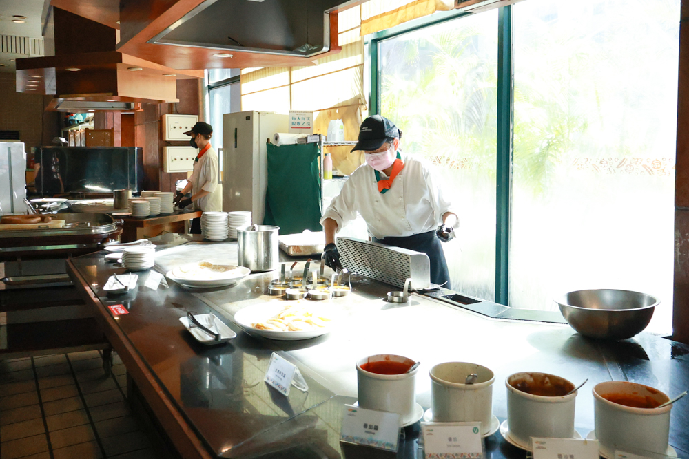 台東娜路彎大酒店寵物房開箱｜五星級飯店設施全攻略！免費下午茶、兒童遊戲區、露天泳池一次玩好玩滿