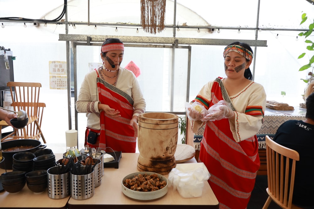 新竹五峰 蟬說霧語 |雲上海拔1200公尺的豪華露營區。一泊二食・雲海星空・寵物友善住宿、 - 第92張圖 新竹五峰 蟬說霧語 |雲上海拔1200公尺的豪華露營區。一泊二食・雲海星空・寵物友善住宿、