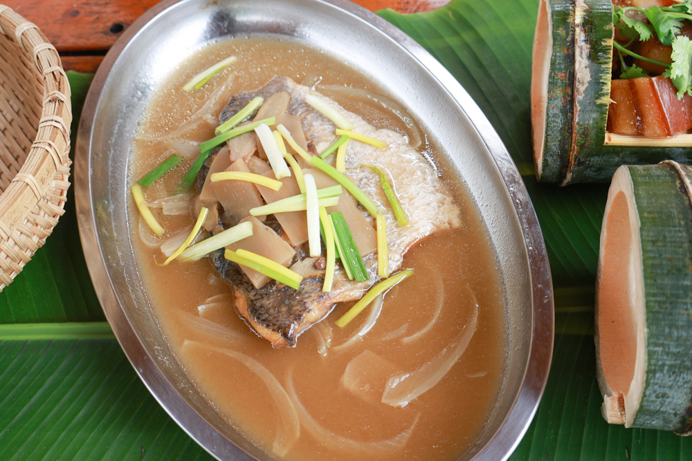 南投溪頭溪部好呆庄野宿體驗庄園|寵物友善露營車&馬車帳篷住宿開箱,一泊二食、野溪抓蝦超好玩! - 第69張圖