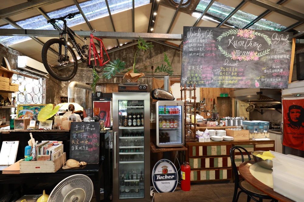 新北瑞芳三貂嶺美食|寬哥那裡。秘境餐廳推薦,寵物友善秘境餐廳、必點馬告五花肉披薩&提拉米蘇 - 第6張圖